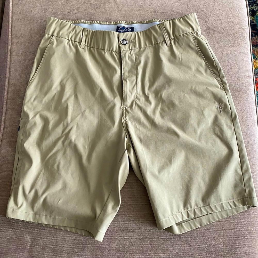 Trunks Surf & Swim Co. Men’s khaki shorts